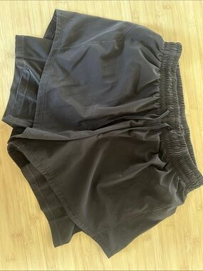 H&M Black Women's Athletic Shorts with Elastic Waist